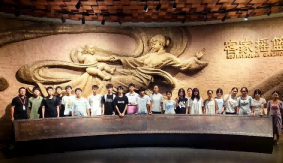 ��̽Ѱ��ʷӡ�ǣ������Ļ�����...